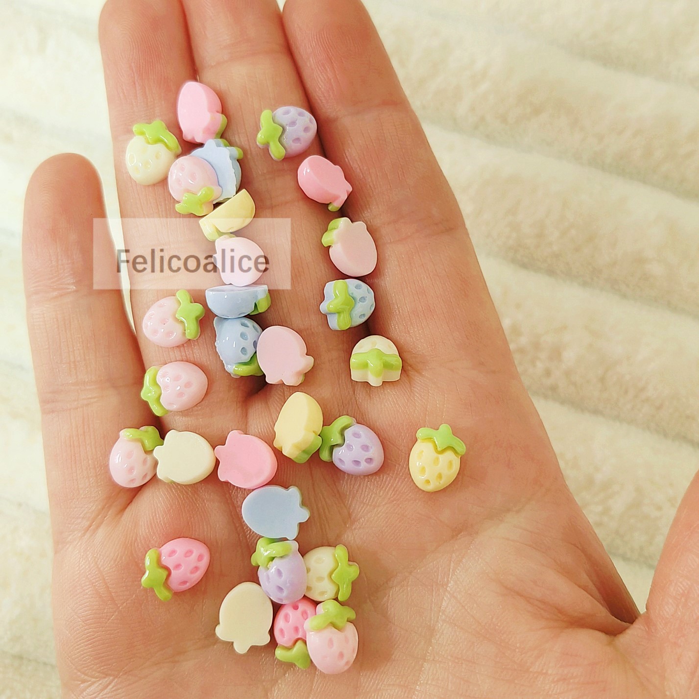 30 قطعة جديدة من الزينة الراتن - مراجعة Flower Preservation Resin وسعره