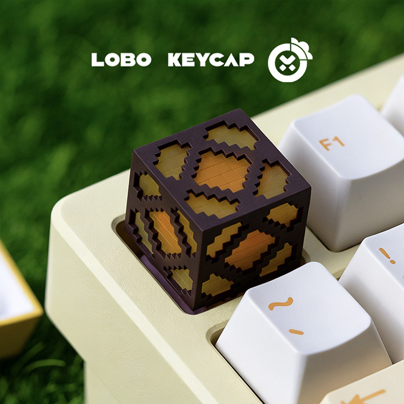 أغطية مفاتيح شفافة بتصميم كرتو - مراجعة Resin Craft Minecraft وسعره