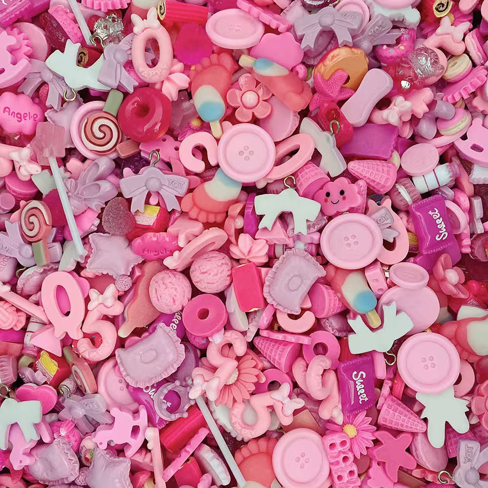 إكسسوارات حرفية لتزيين الهواتف - مراجعة Resin Crafts وسعره